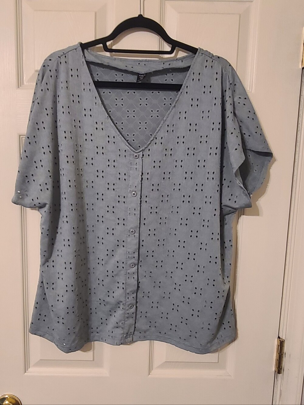 Light Green Eyelet Button-Front Women’s Top
